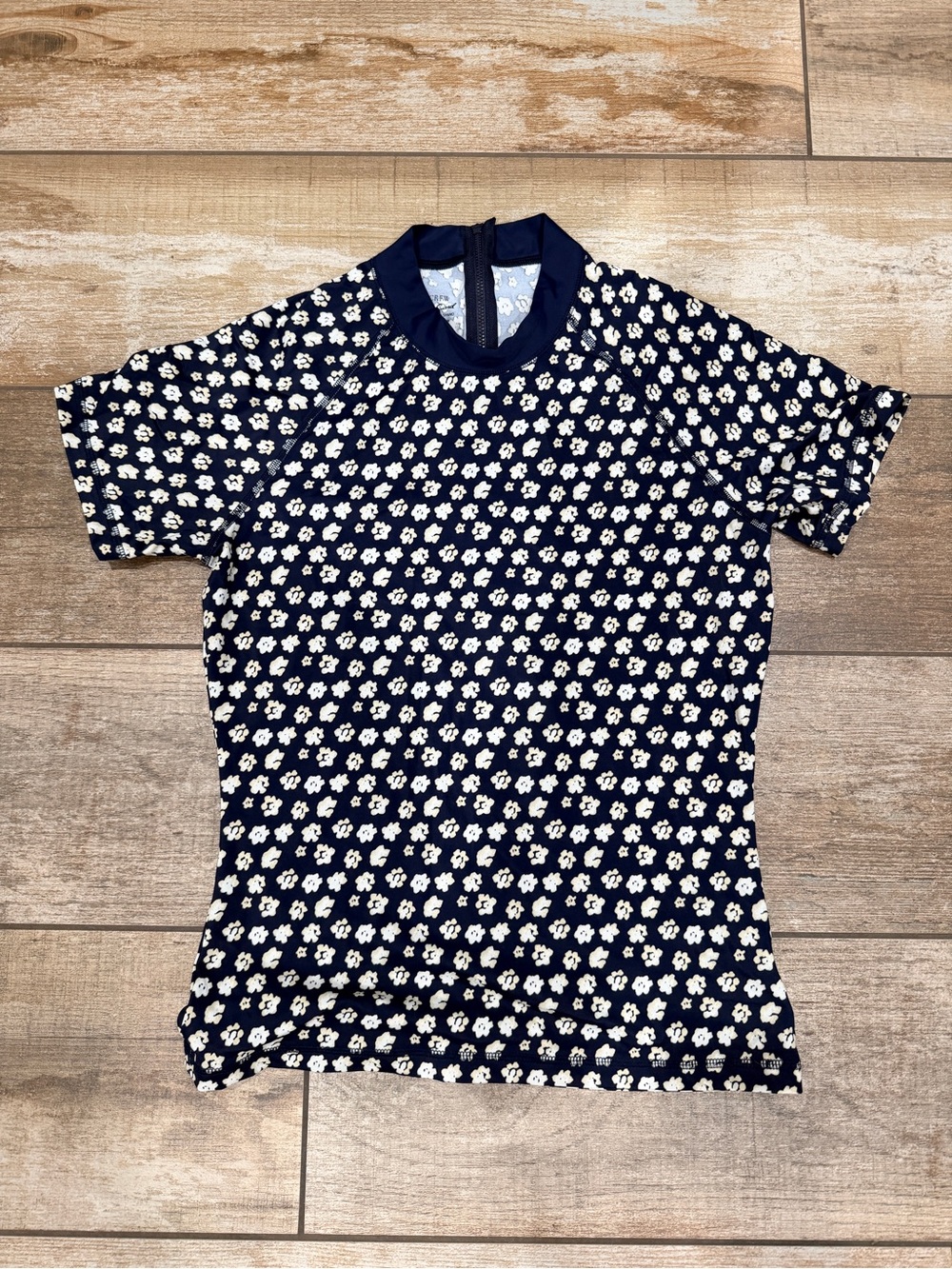 J.Crew | Women’s Rash guard Shirt - Picture 1 of 5